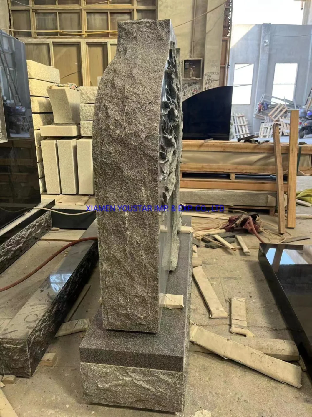 2023 New Design Grey Granite Tombstone Tree Design